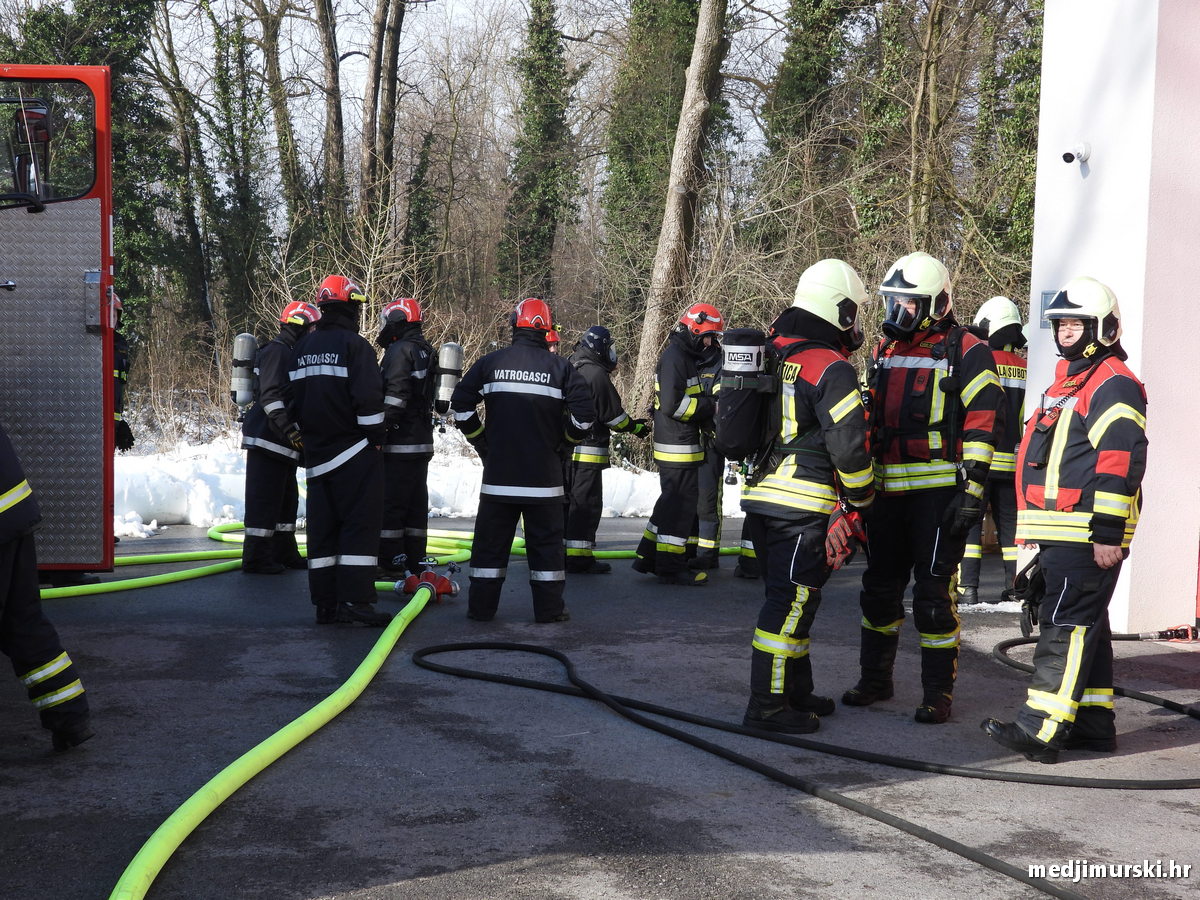 VZO MAla Subotica vježba vatrogasci (2)