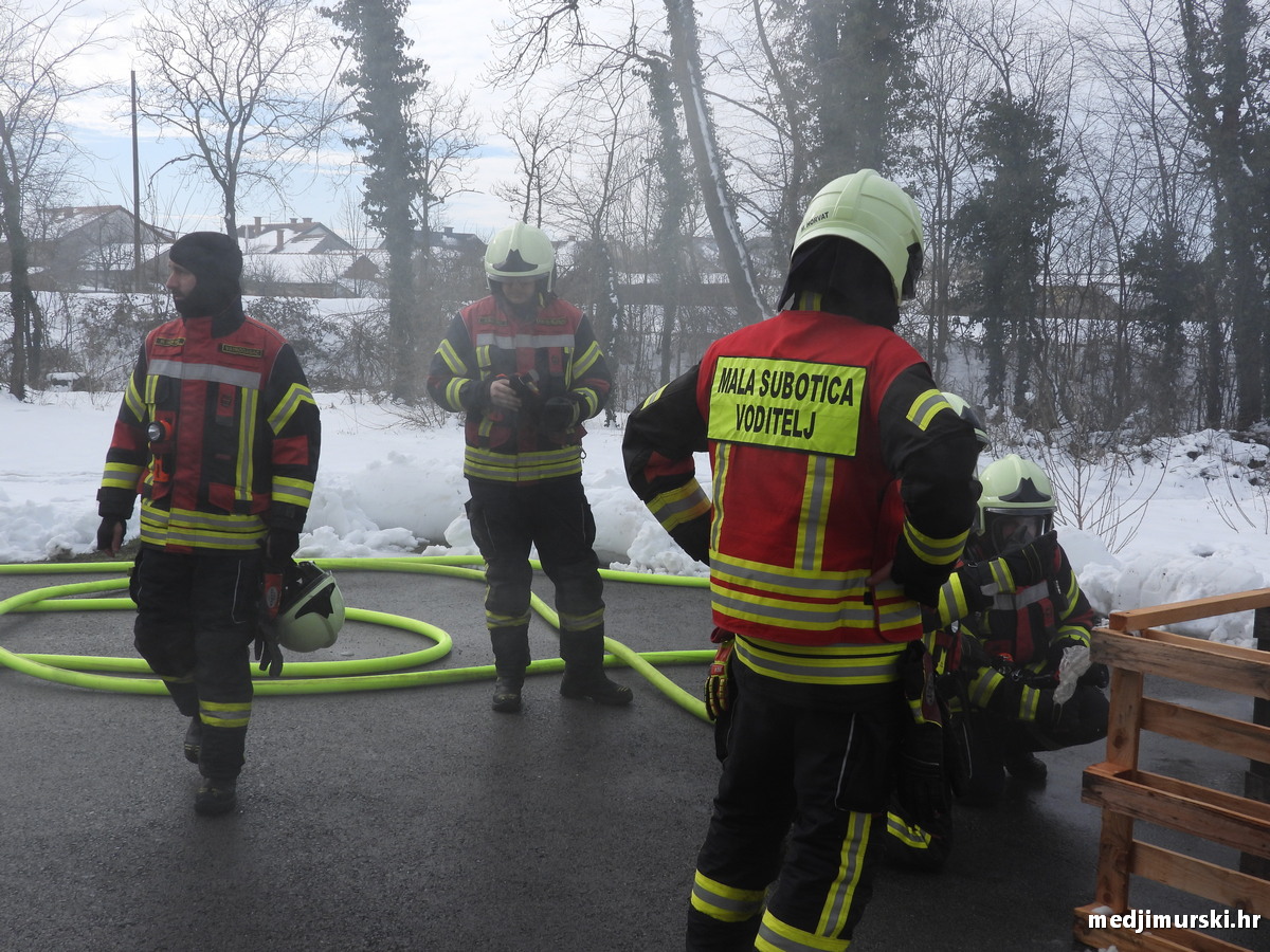VZO MAla Subotica vježba vatrogasci (25)