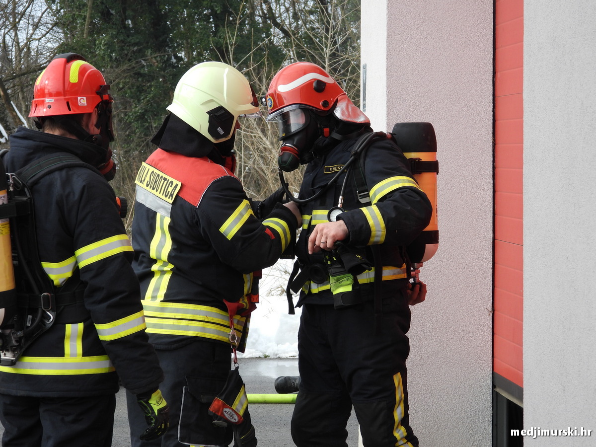 VZO MAla Subotica vježba vatrogasci (39)