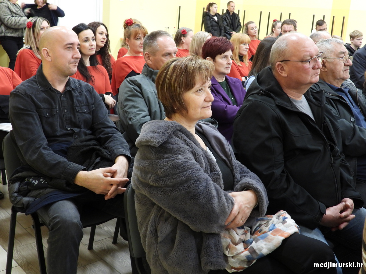 Vincekova zipka (48)