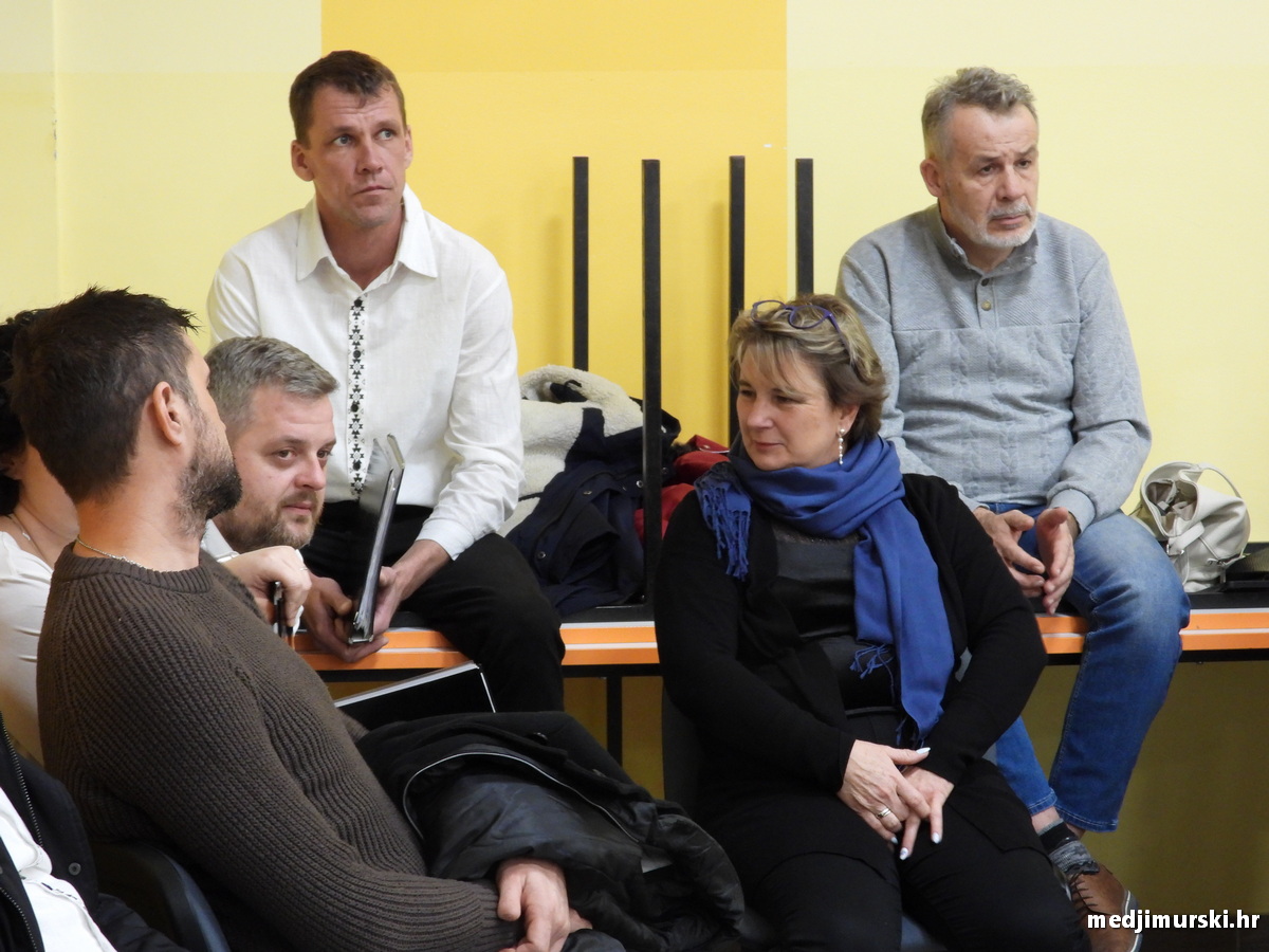 Vincekova zipka (50)