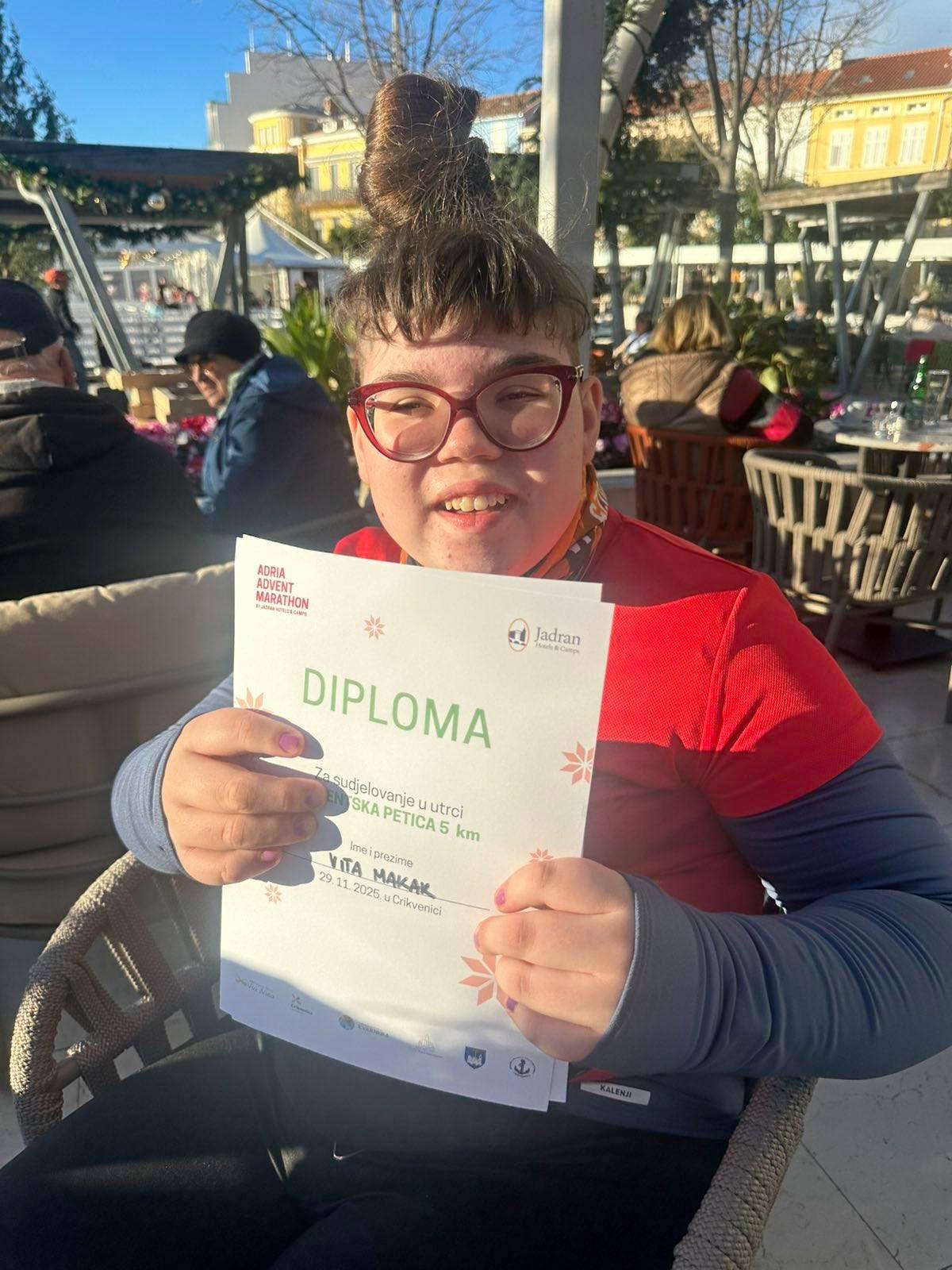 Vita Makar (17)