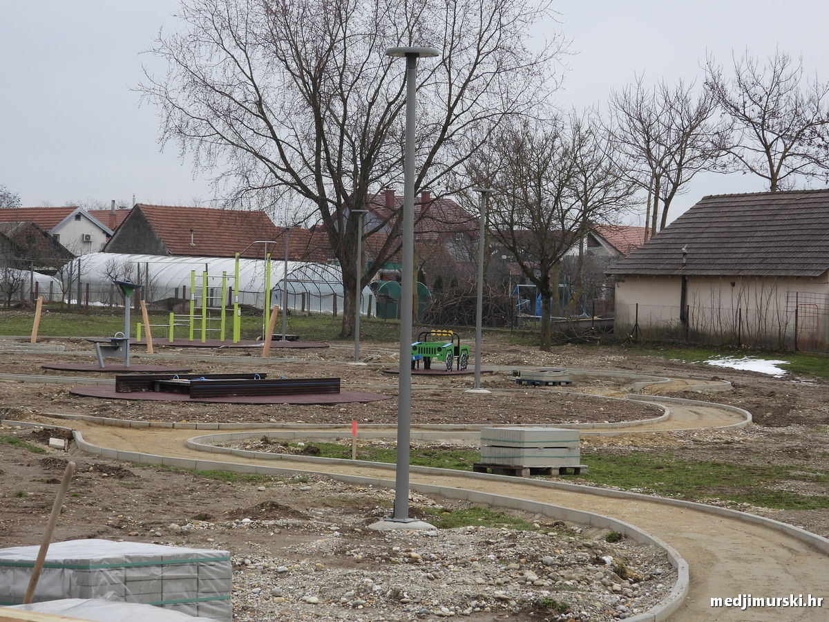 Igralište pribislavec (3)