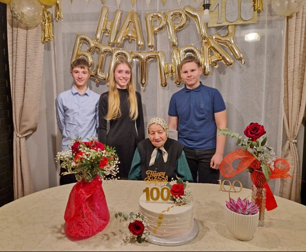 Za unutra 4 Katarina s praunucima