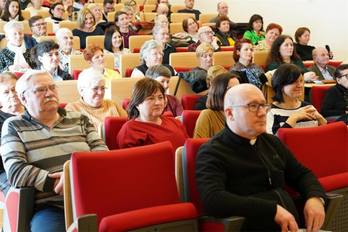 Zupni caritas (16).jfif