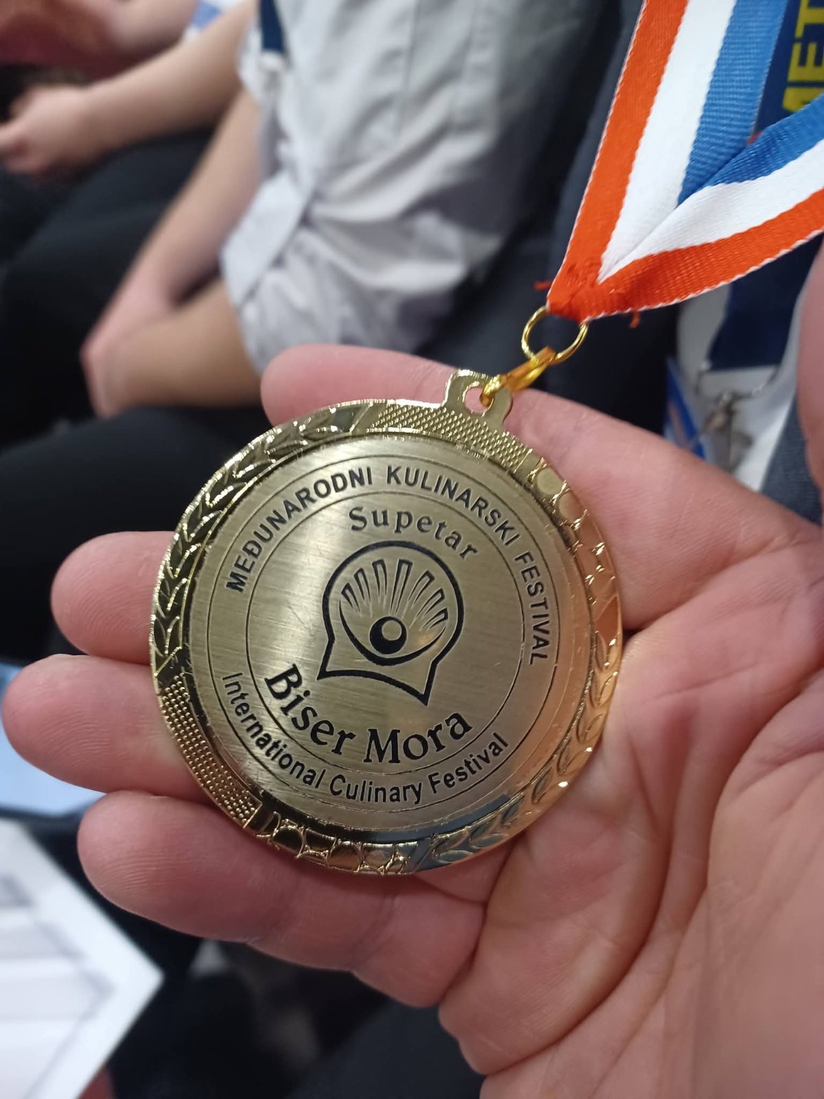 Anica Naranđa zlatna medalja Biser mora (12)
