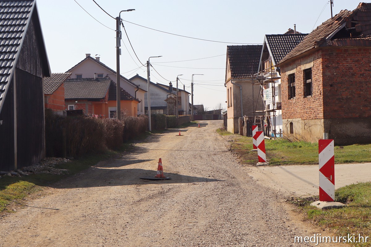 Asfaltiranje Novakovec (4)