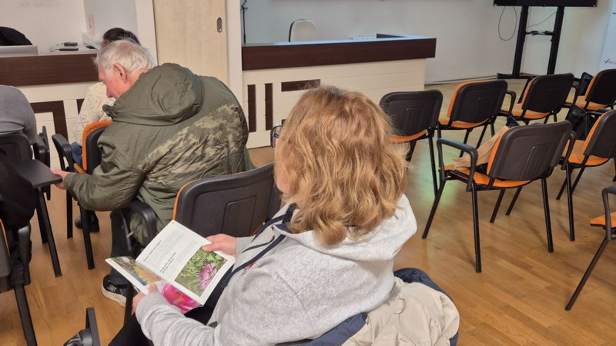 Azijski strsljen predavanje (26) resize