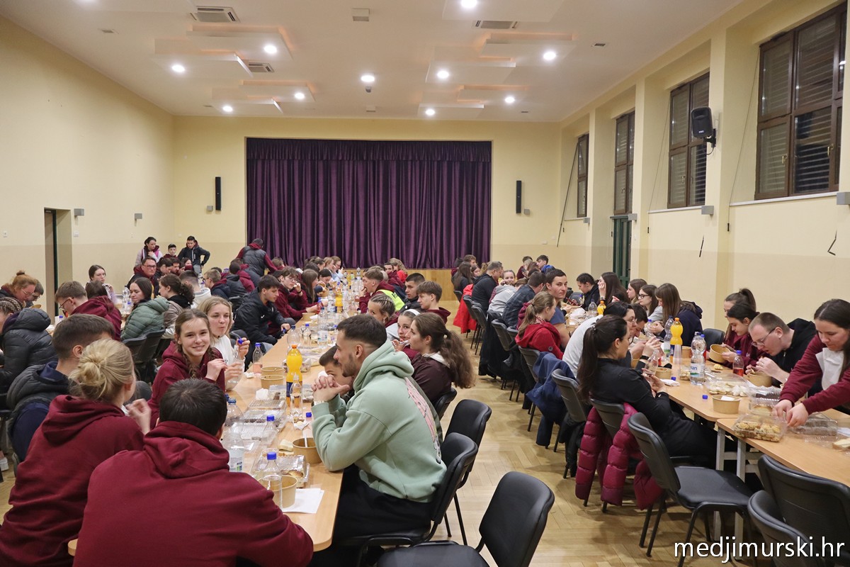 Križni put mladih Sveta Marija 2026 (12)