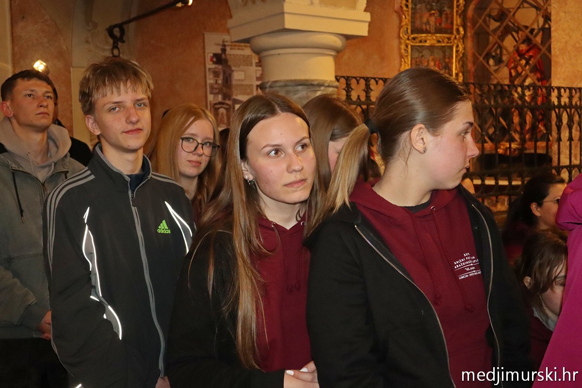 Križni put mladih Sveta Marija 2026 (39)