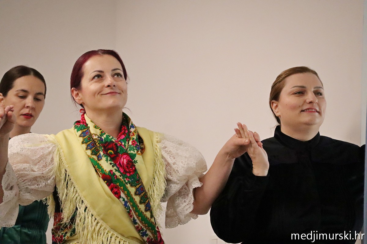 Suradnja Udruga žena Sivica KUD Podturen (10)