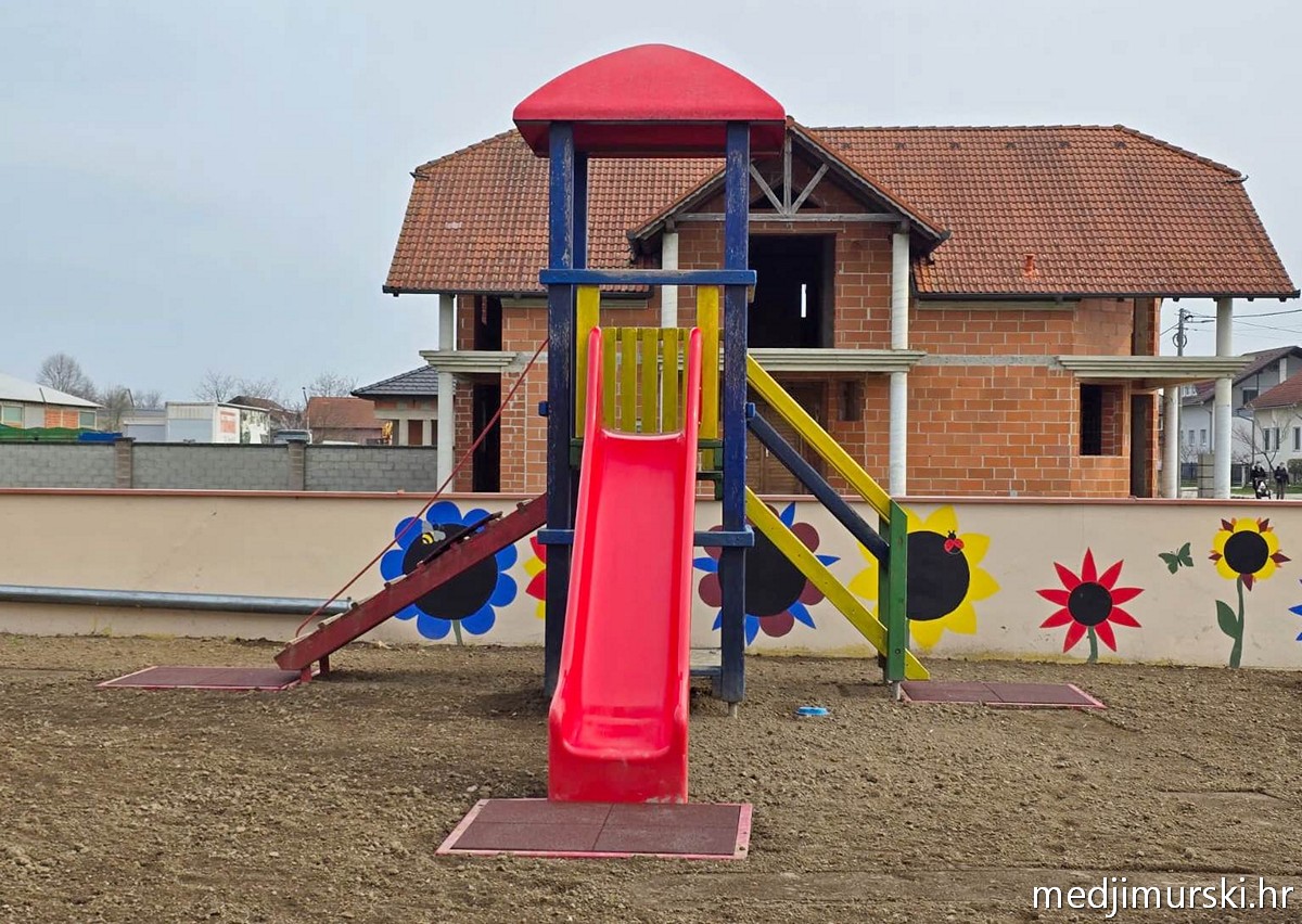 Uređenje dječjeg parka Jelenko (25)