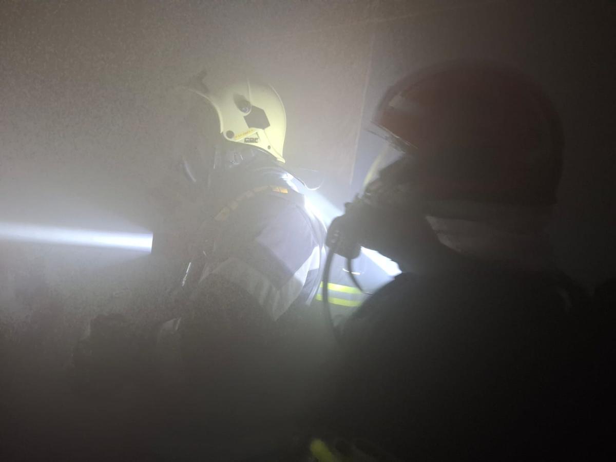 Vatrogasci su se iskušali kao i da su u stvarnom događaju na intervenciju u zadimljenom prostoru