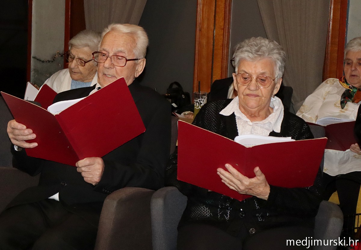 Večer koktela i dobrote (20)