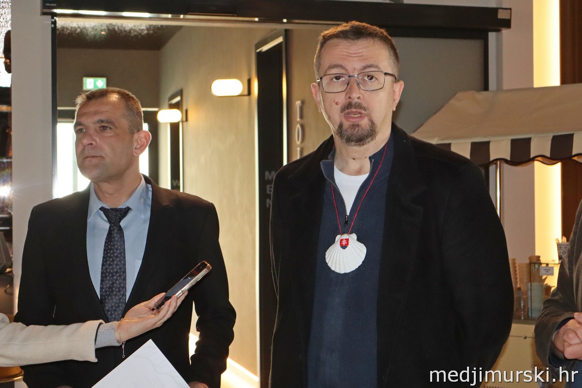 ZA UNUTRA 2 Vedran Pražen