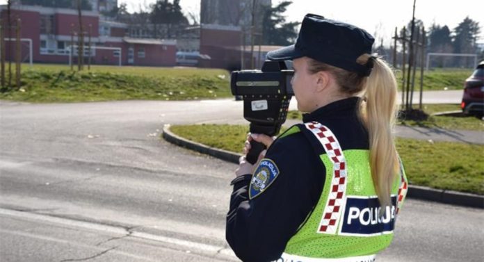 nadzor-brzine-policija Nadzor brzine policija