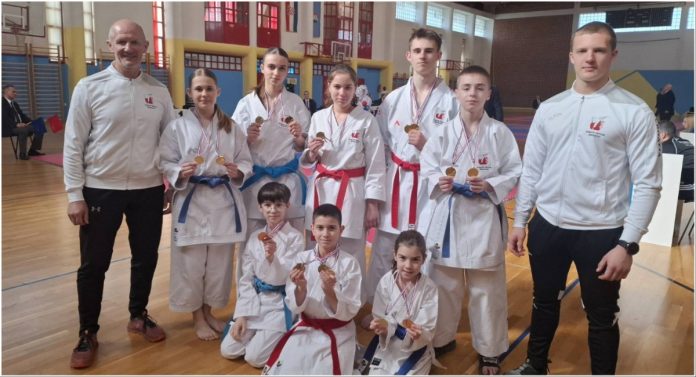 Naslovna karate