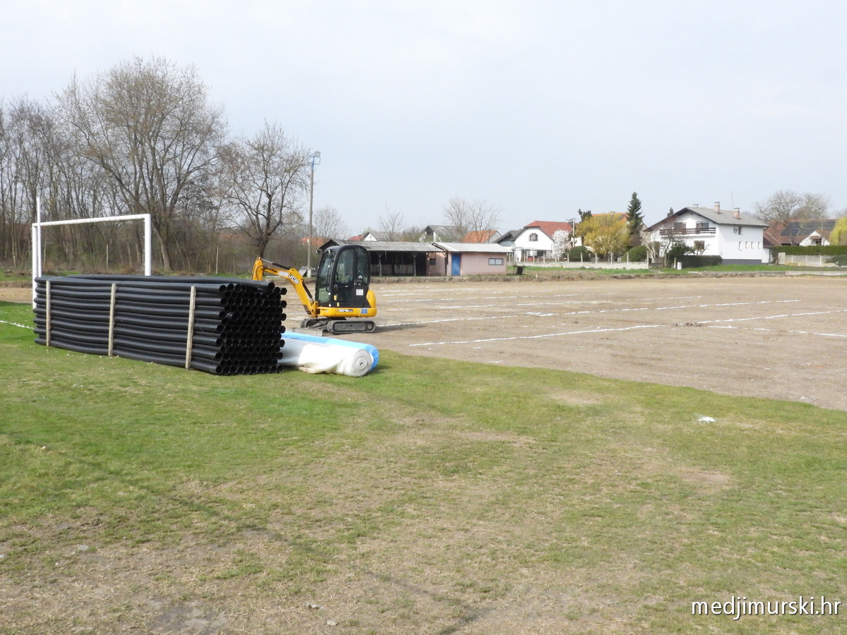 Teren NK Spartak Mala Subotica (9)