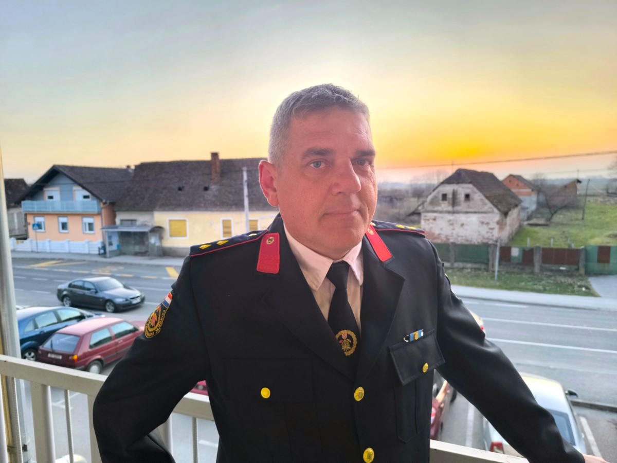 U naslovnu