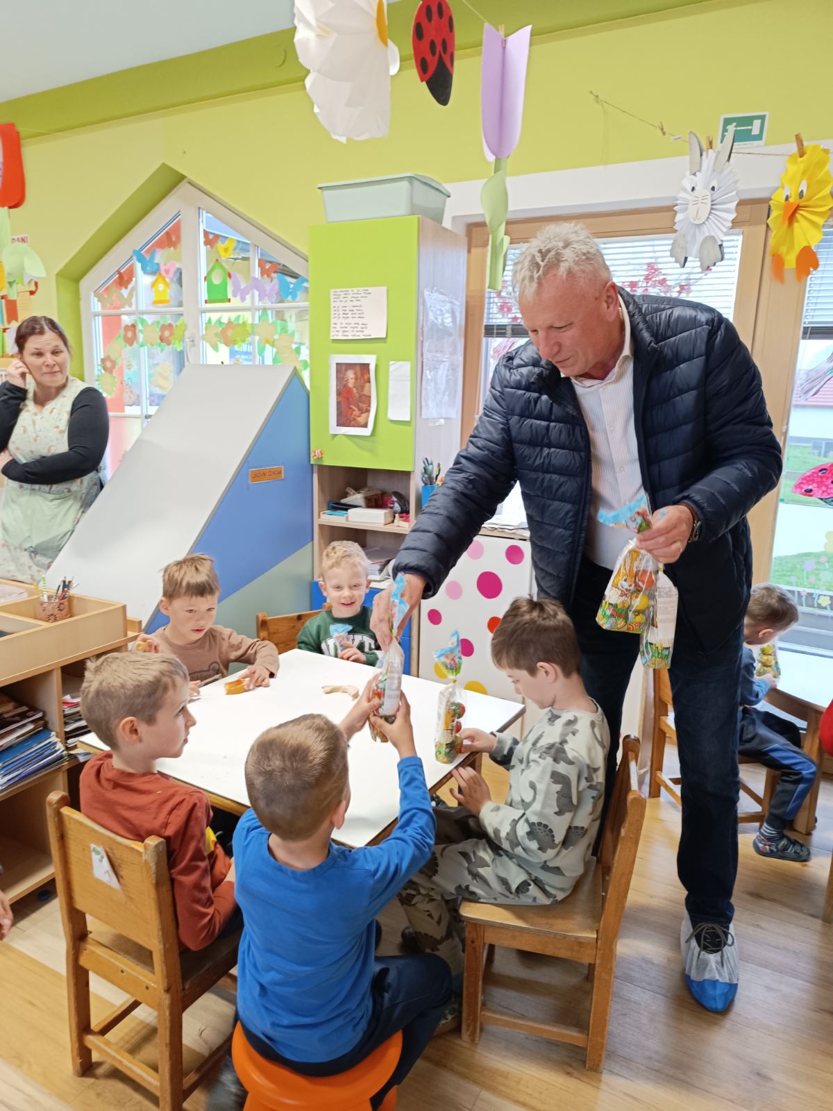 Uskrs 2026 nacelnik darivanje