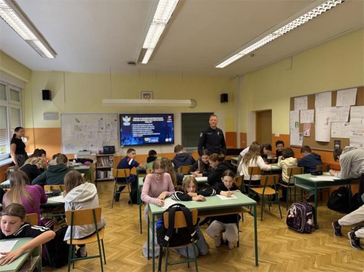 4.jfif