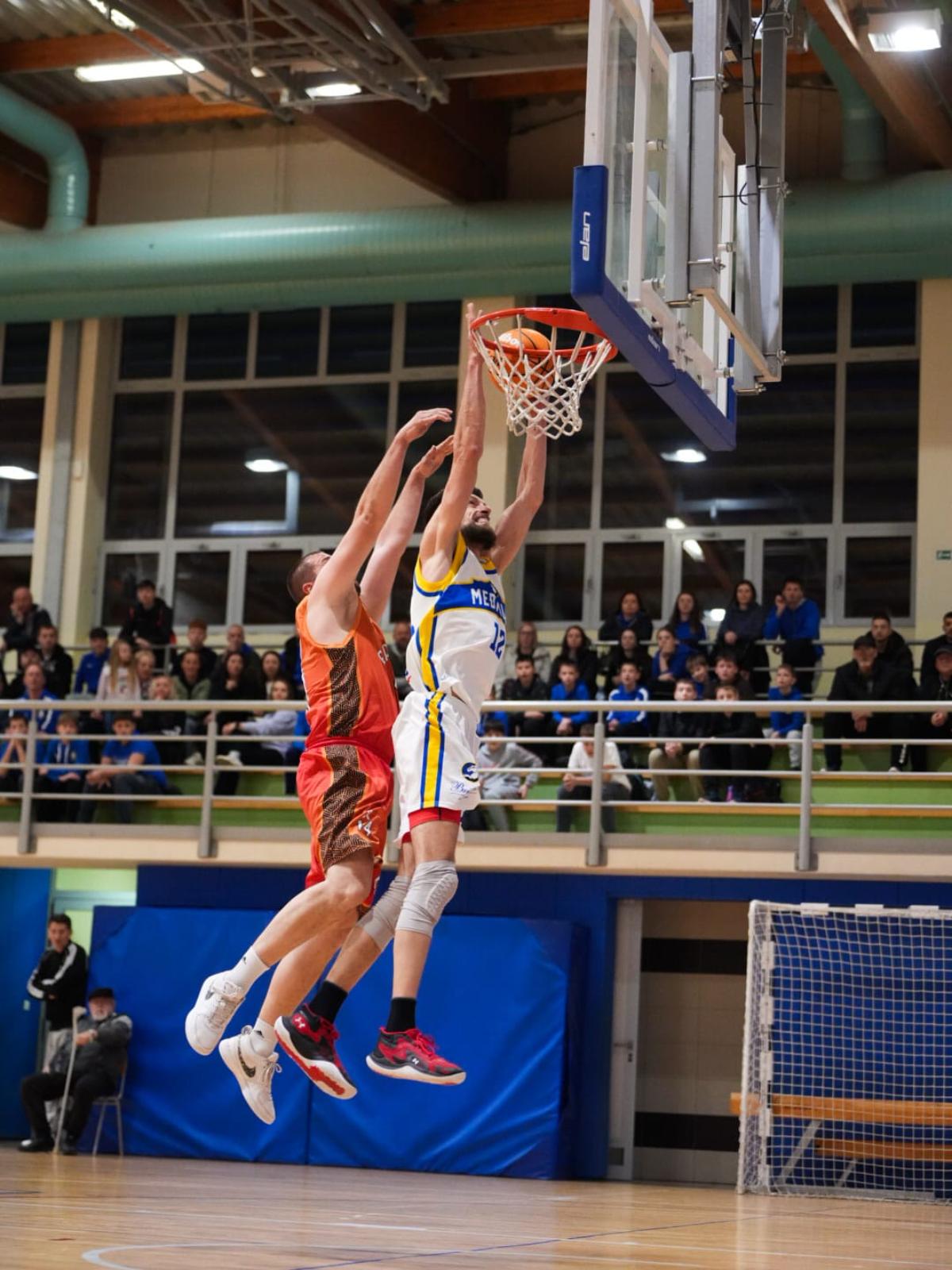 Božić vs Radnik