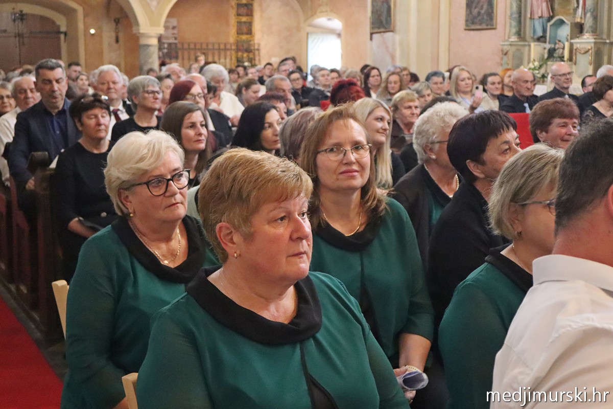 Dječji crkveni zbor Marijina djeca koncert 5 godina (11)