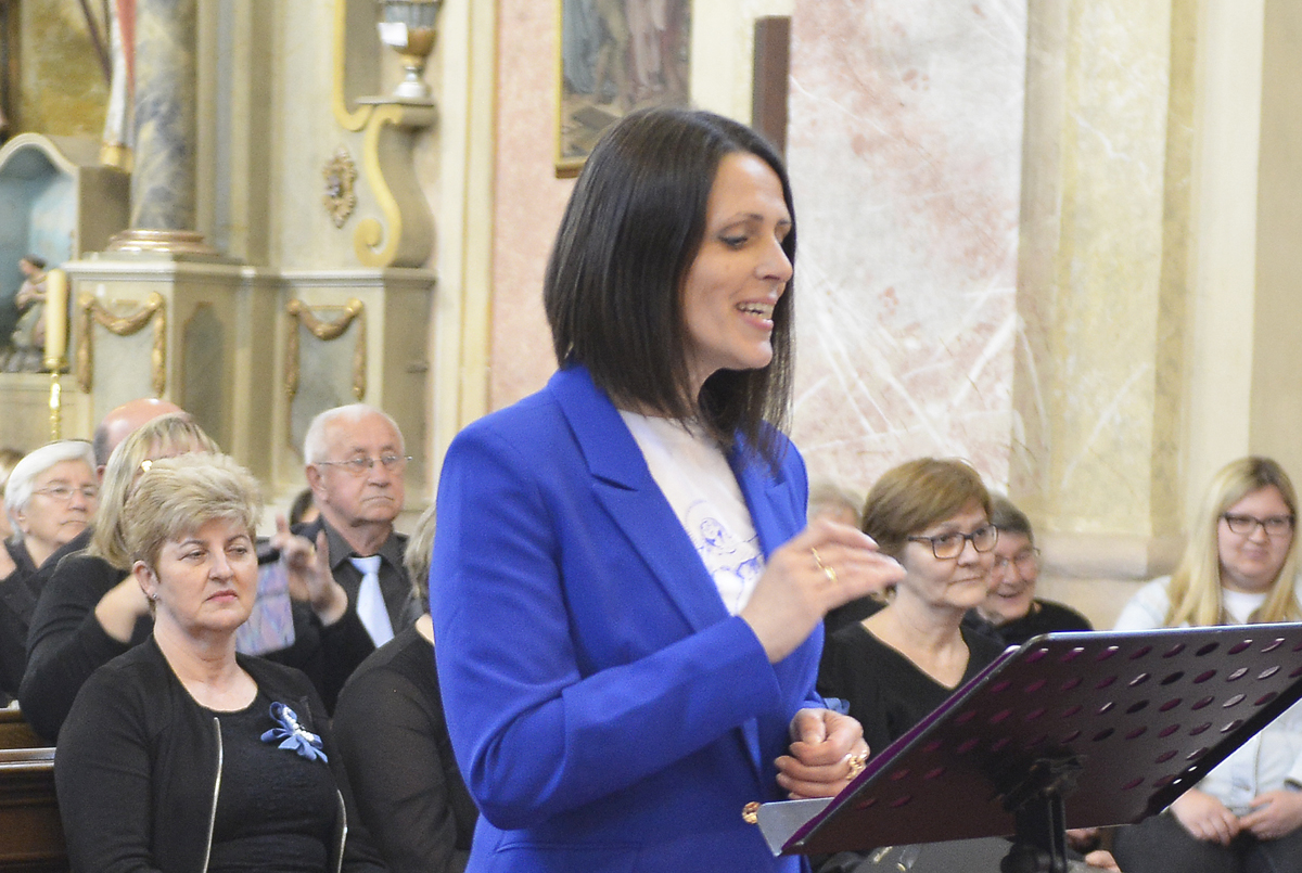 Dječji crkveni zbor Marijina djeca koncert 5 godina (2)