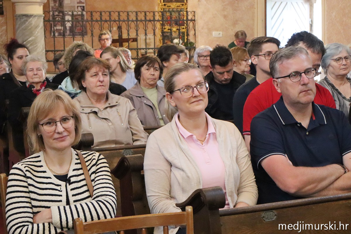 Dječji crkveni zbor Marijina djeca koncert 5 godina (23)