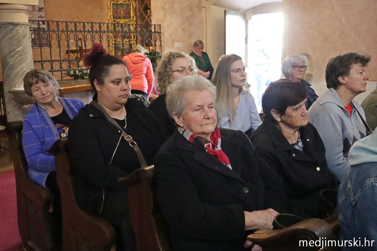 Dječji crkveni zbor Marijina djeca koncert 5 godina (29)