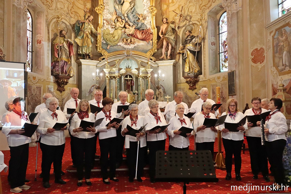 Dječji crkveni zbor Marijina djeca koncert 5 godina (48)