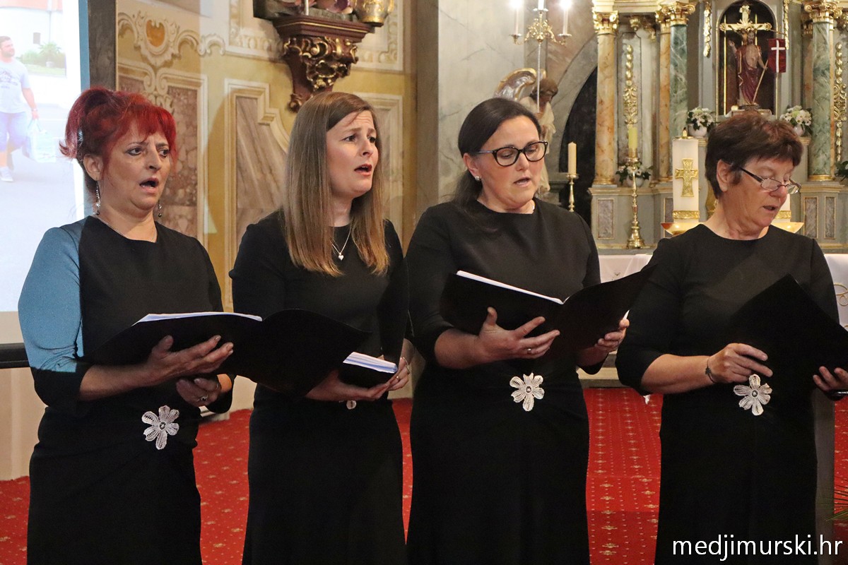 Dječji crkveni zbor Marijina djeca koncert 5 godina (56)