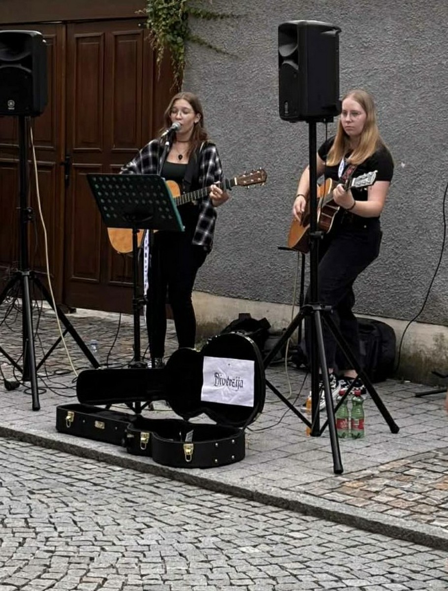 Duo Diverzija (12)