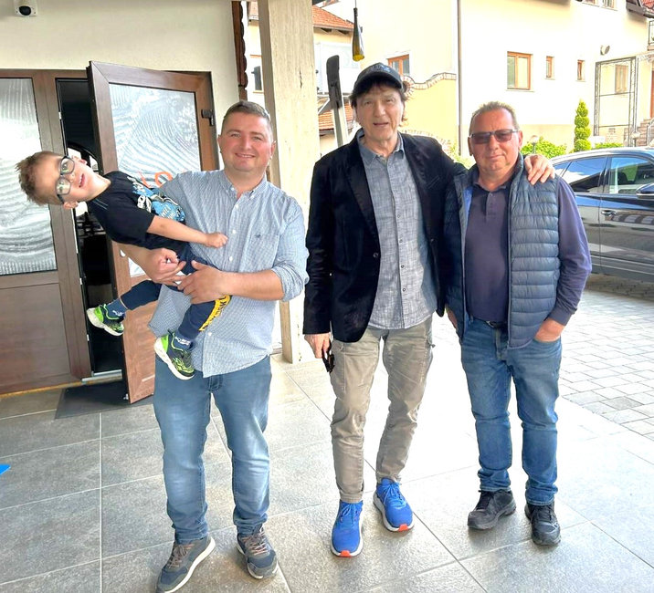 Jura, Marko i Rajko Cmrečnjak sa Zdravko Čolićem