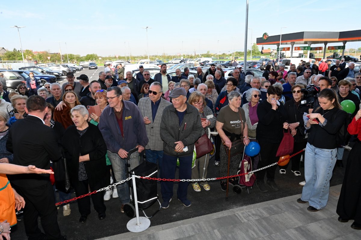 KTC Trgovački centar Velika Gorica otvorenje 10.4