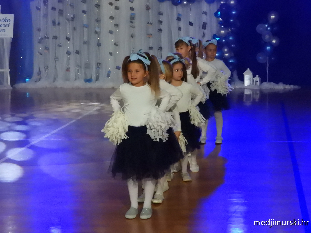 Sobočka mažoret večer (24)