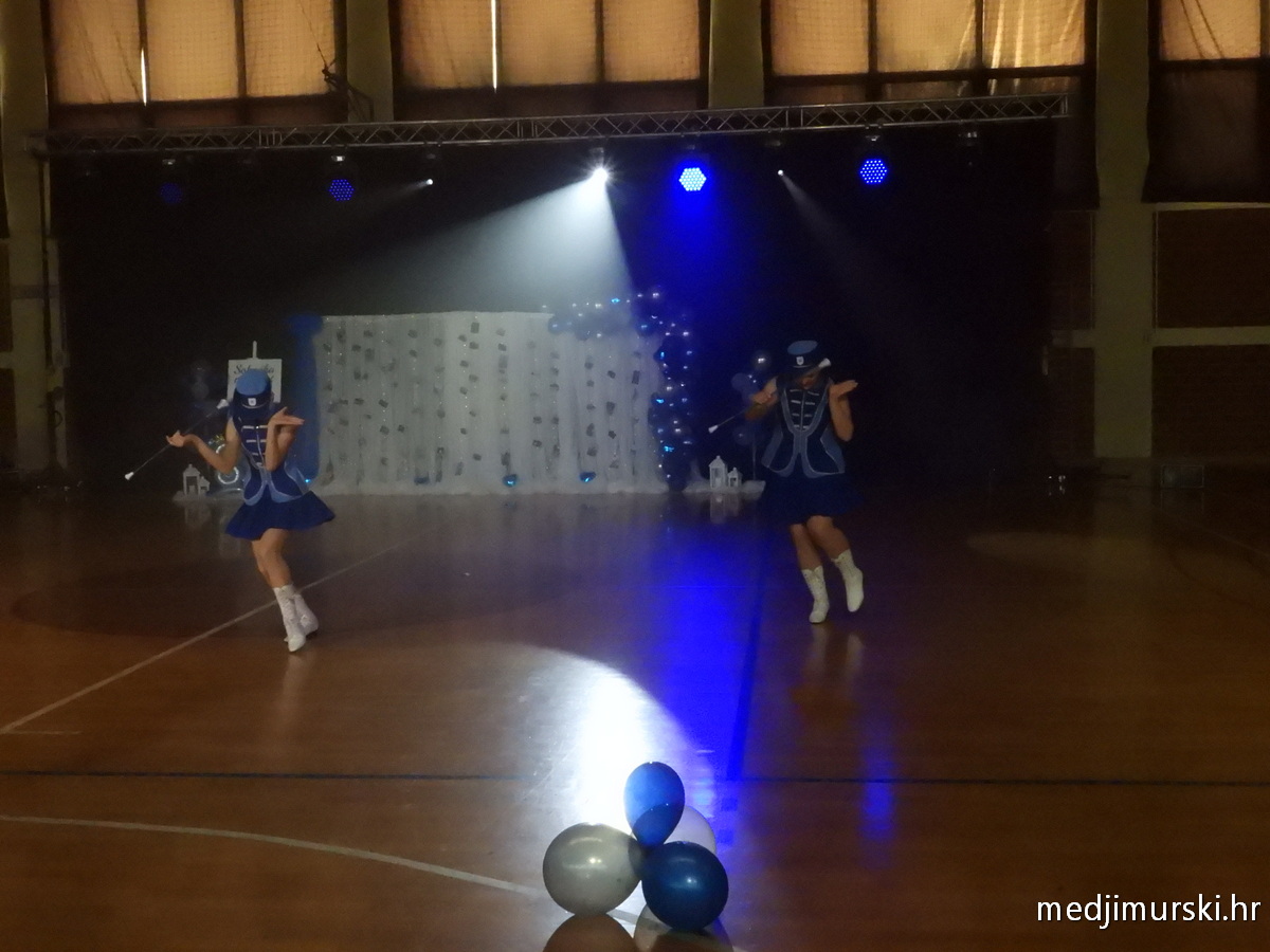 Sobočka mažoret večer (50)