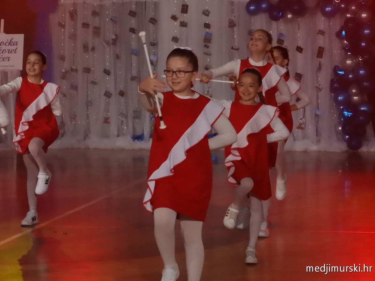 Sobočka mažoret večer (55)