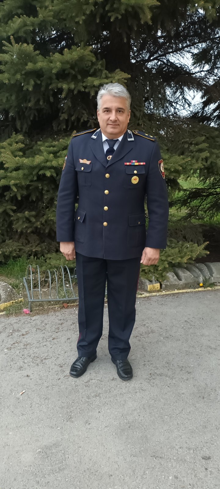 U SVEČASKOJ ODORI