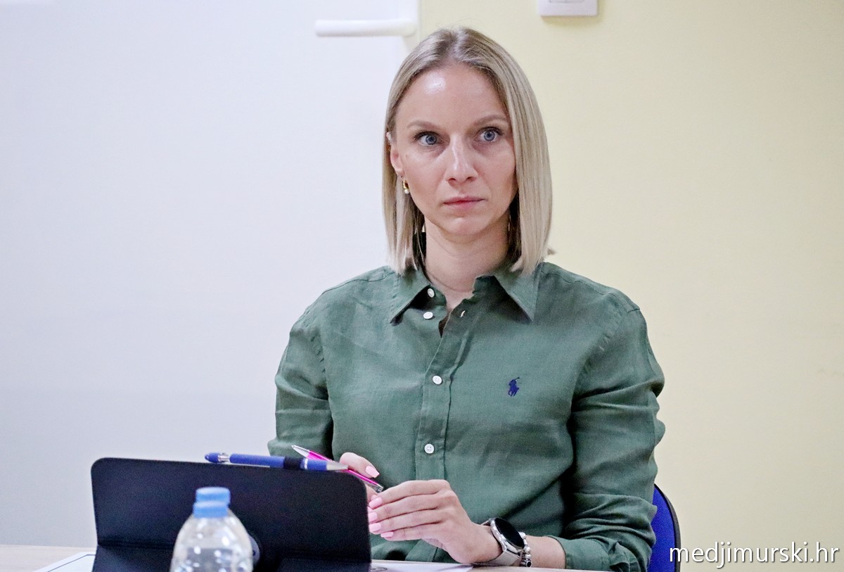 Bojana Petrić (2)