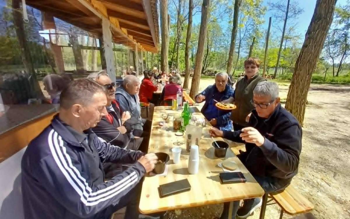 Društvo povratnika Švicarske 1 maj (3)