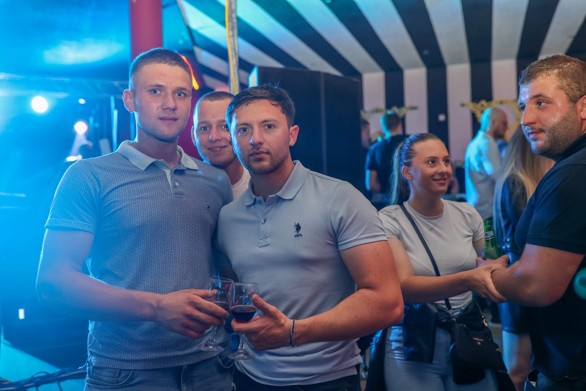 EC5A7752