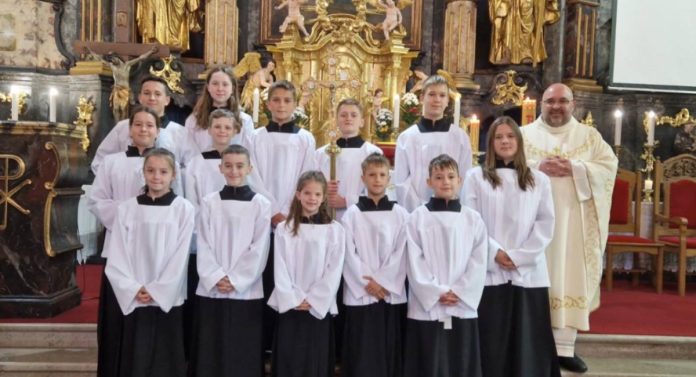 GLAVNA ministranti