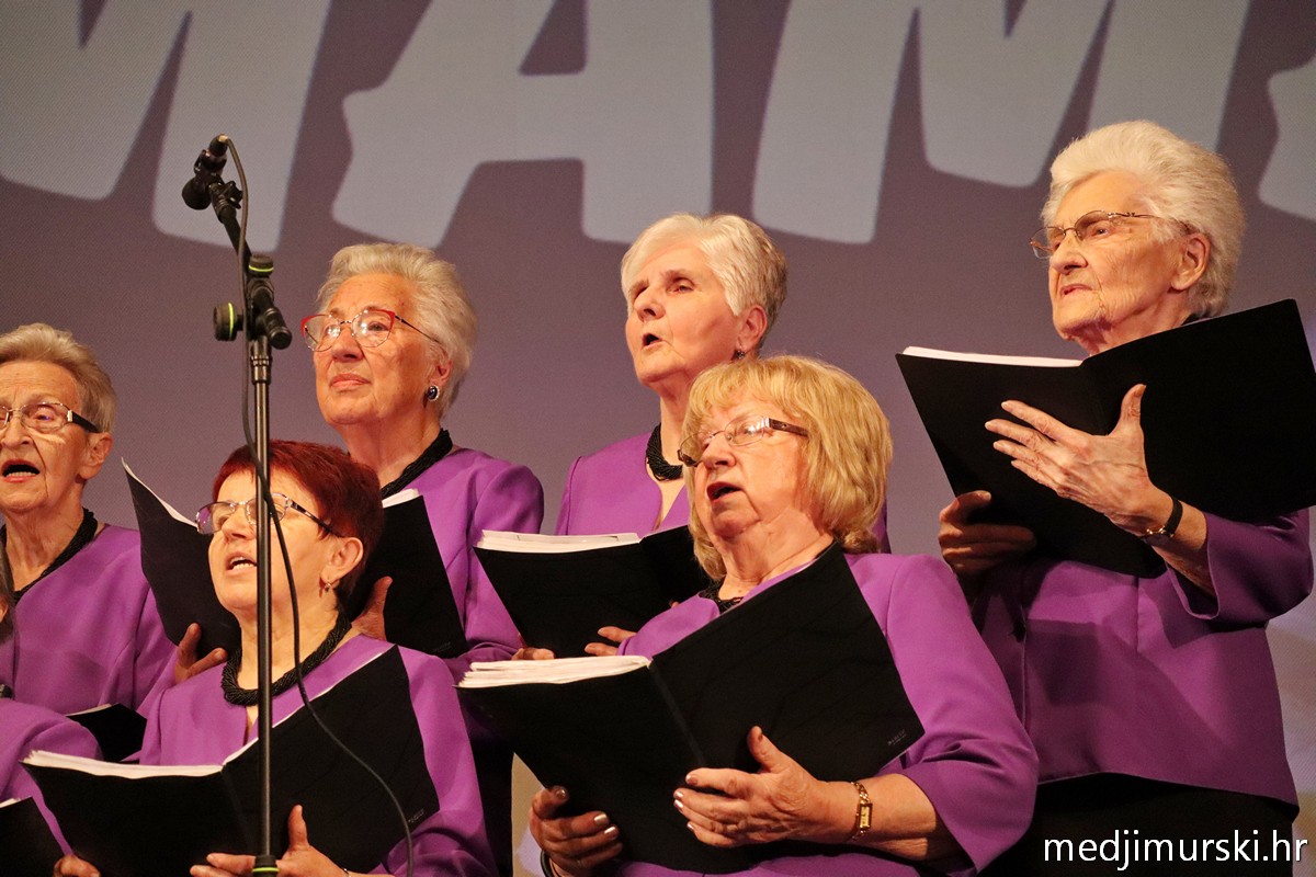 Koncert Majčin dan Prelog (12)