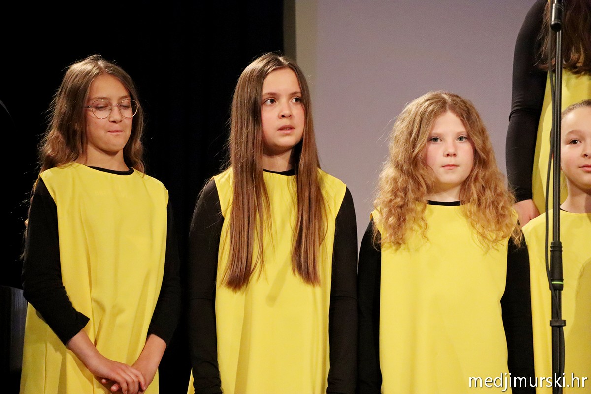 Koncert Majčin dan Prelog (25)