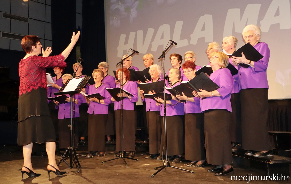 Koncert Majčin dan Prelog (5)