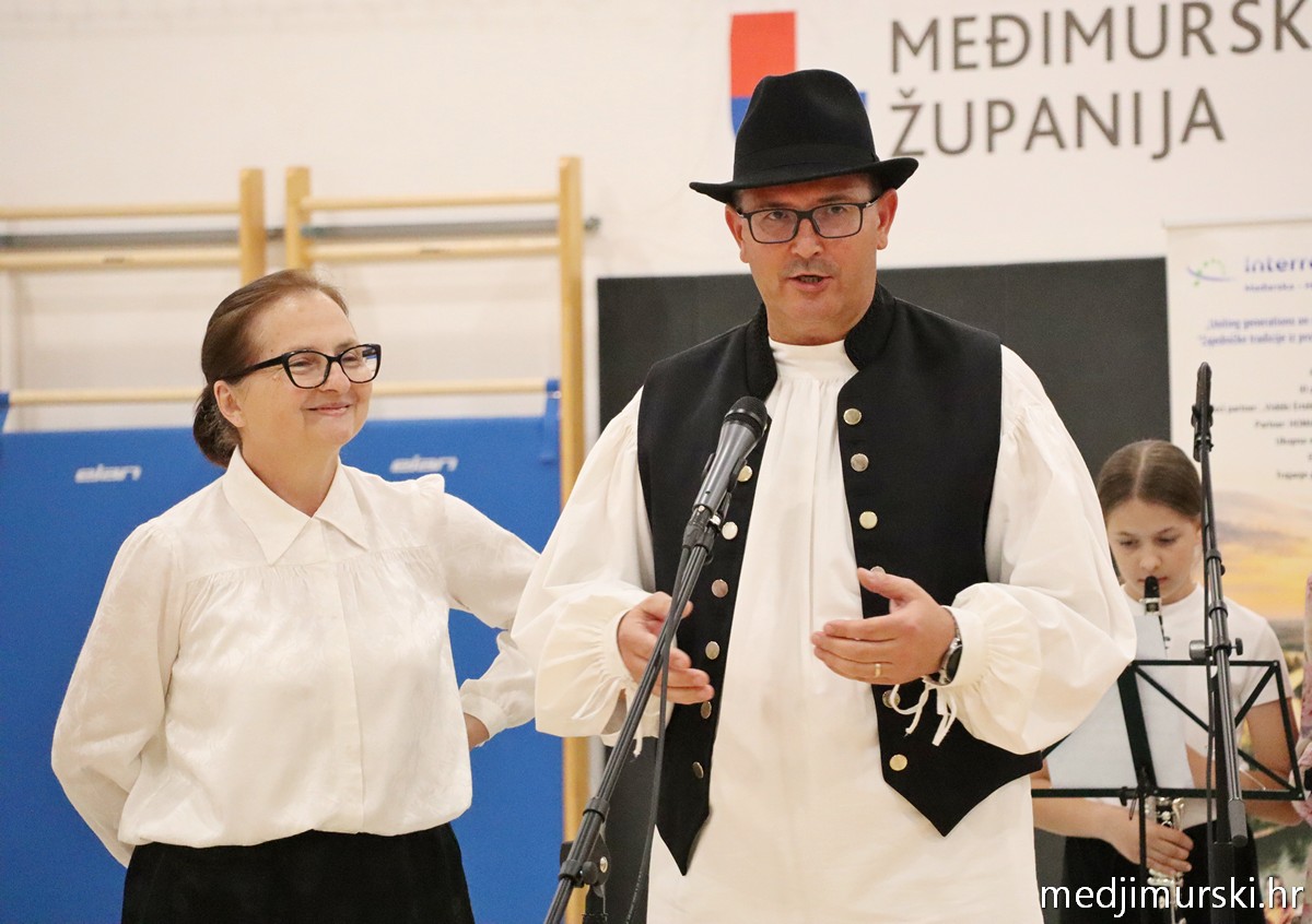 Međunarodni folklorni susret Draškovec (20)