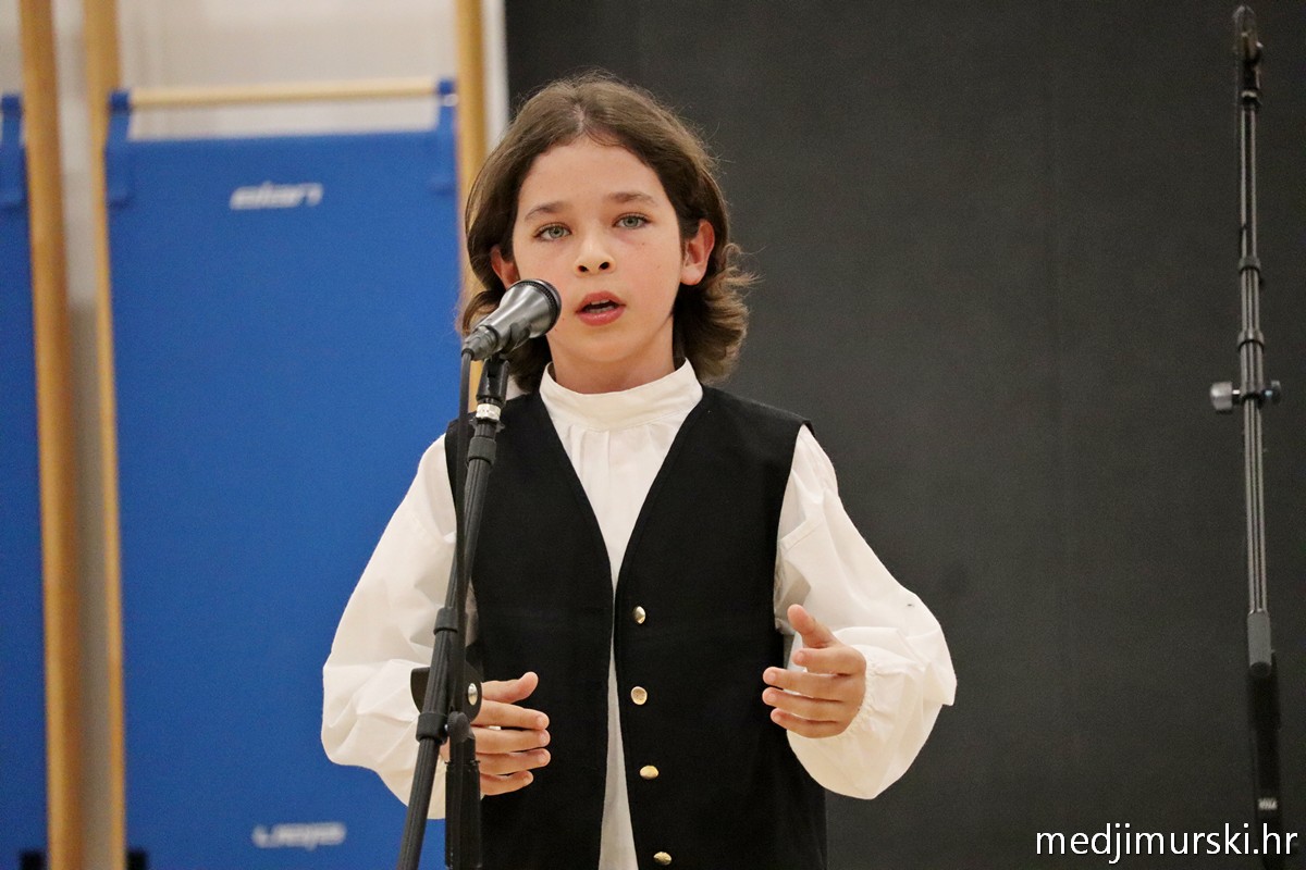Međunarodni folklorni susret Draškovec (72)