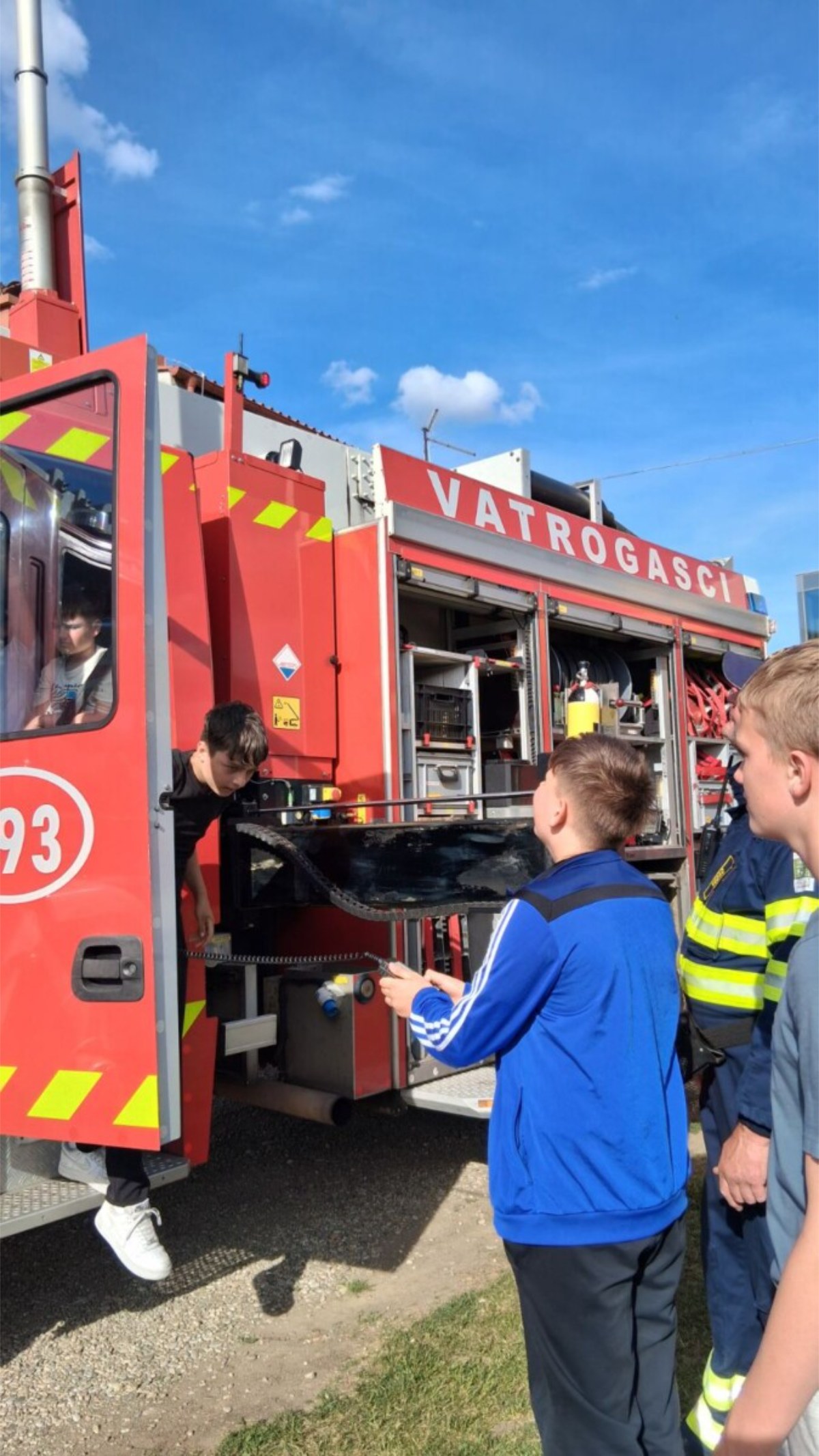 OŠ Sveti Martin vatrogasna vježba (4)