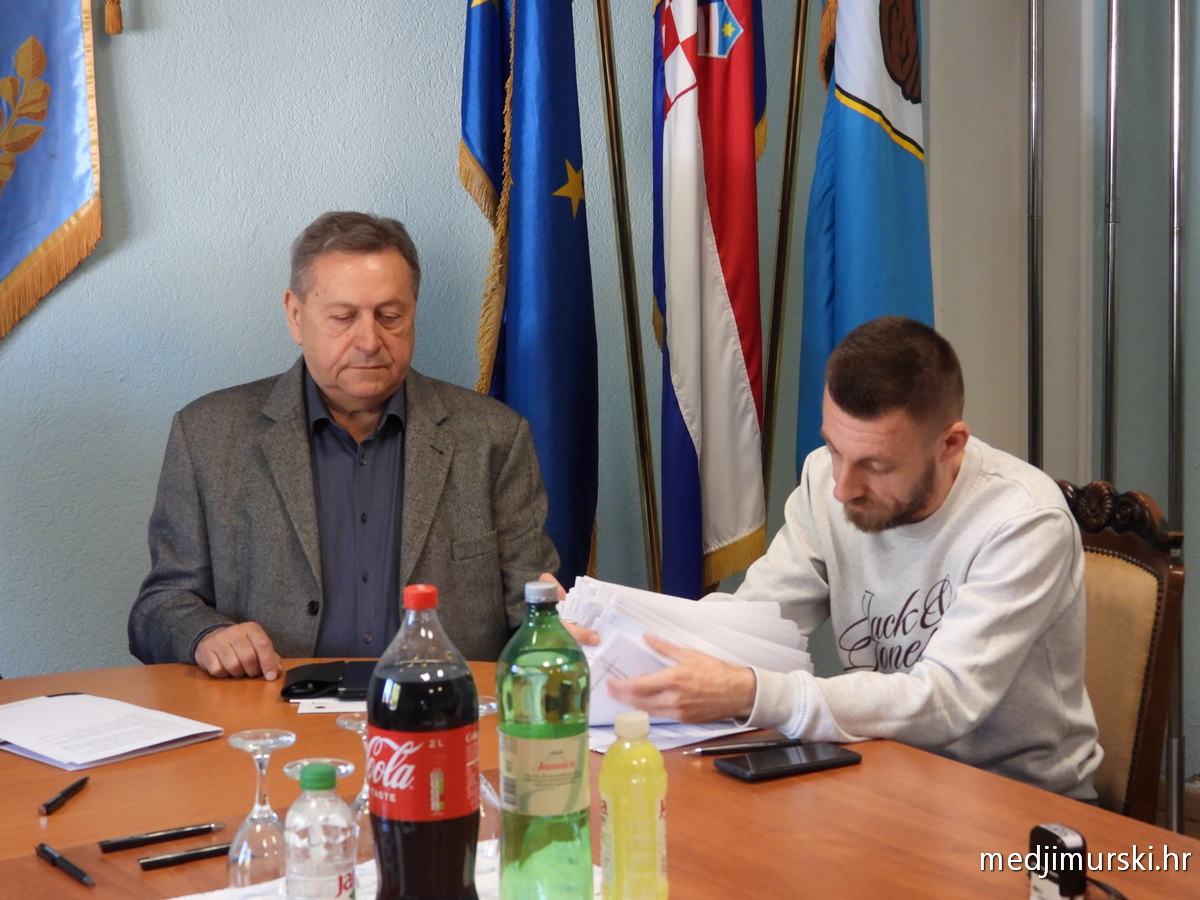 Potpisivanje ugovora Orehovica (10)